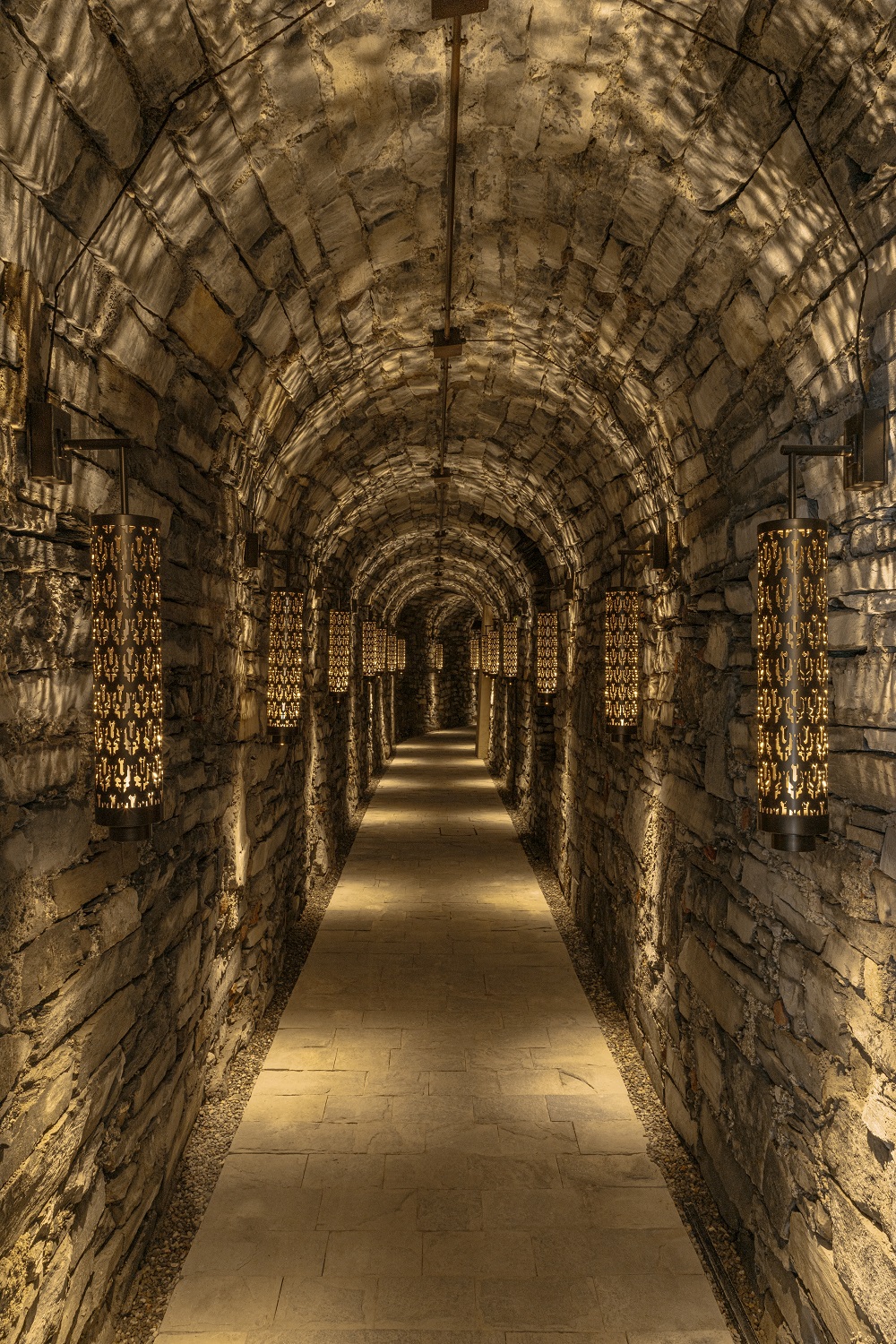 Spa Tunnel 2 © Ruben Ortiz